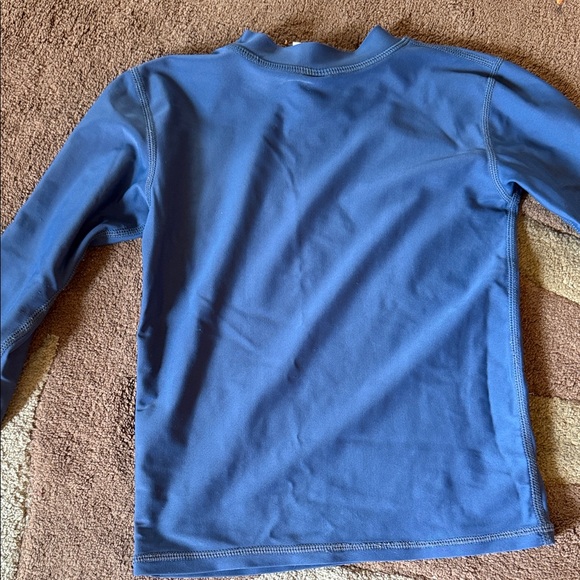 Rugged Butts Rashguard - Picture 4 of 5